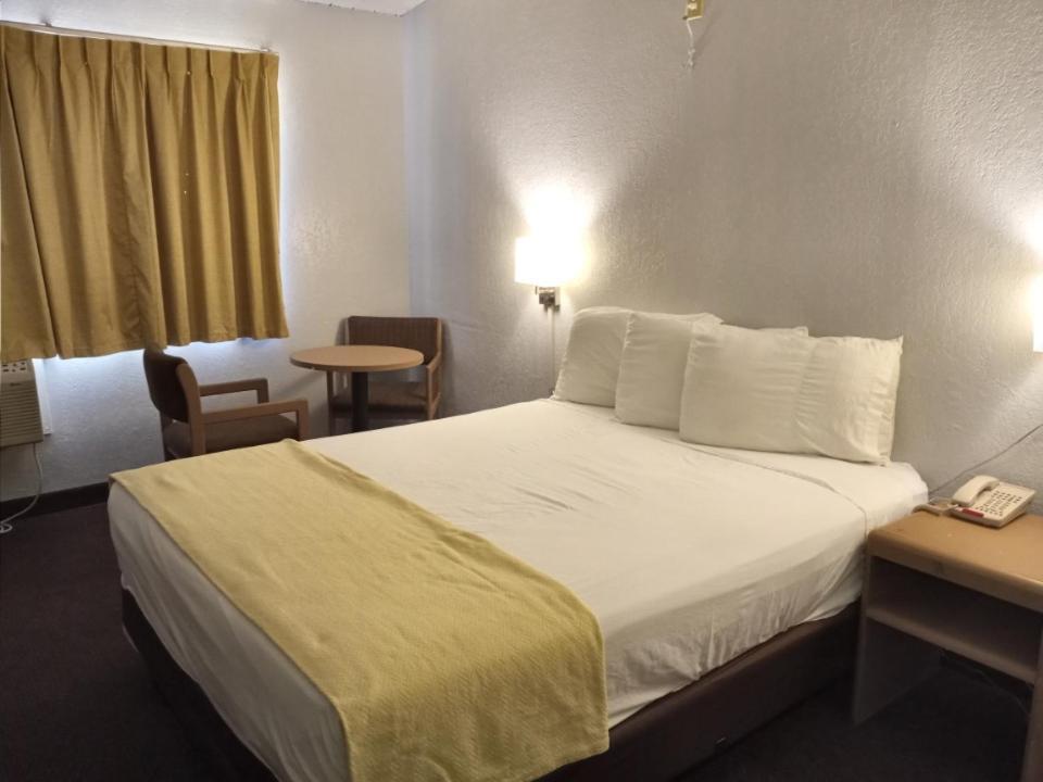 Ez 8 Motel San Jose I Dış mekan fotoğraf